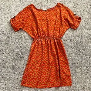 NWOT Everly elephant print dress